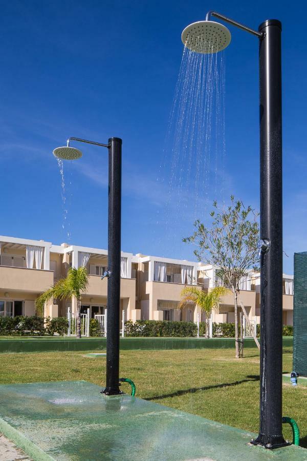 Residence Mar Mediterraneo Quartu SantʼElena Exterior foto